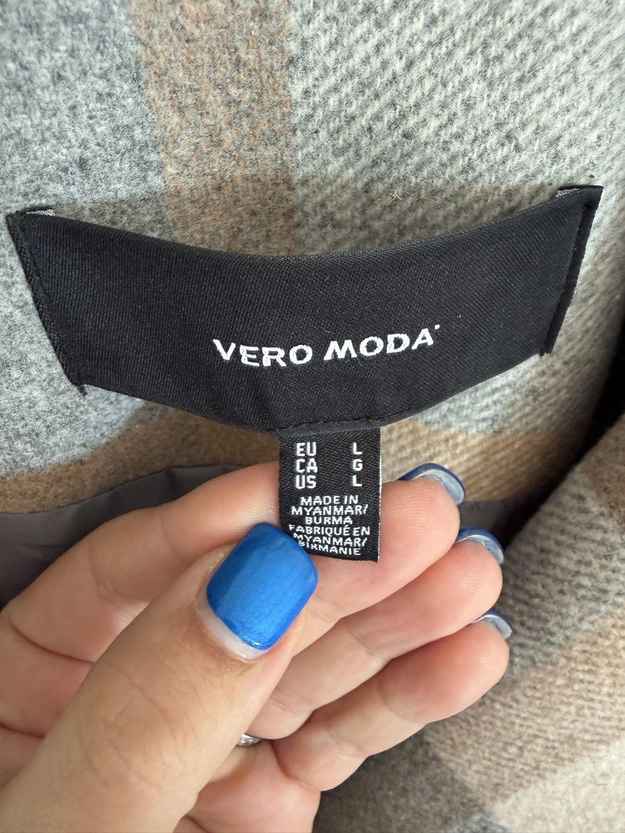 Vero Moda Cappotti: Mantel Vero Moda – Usato da Wollerau venduto da shoppingqueen18 1