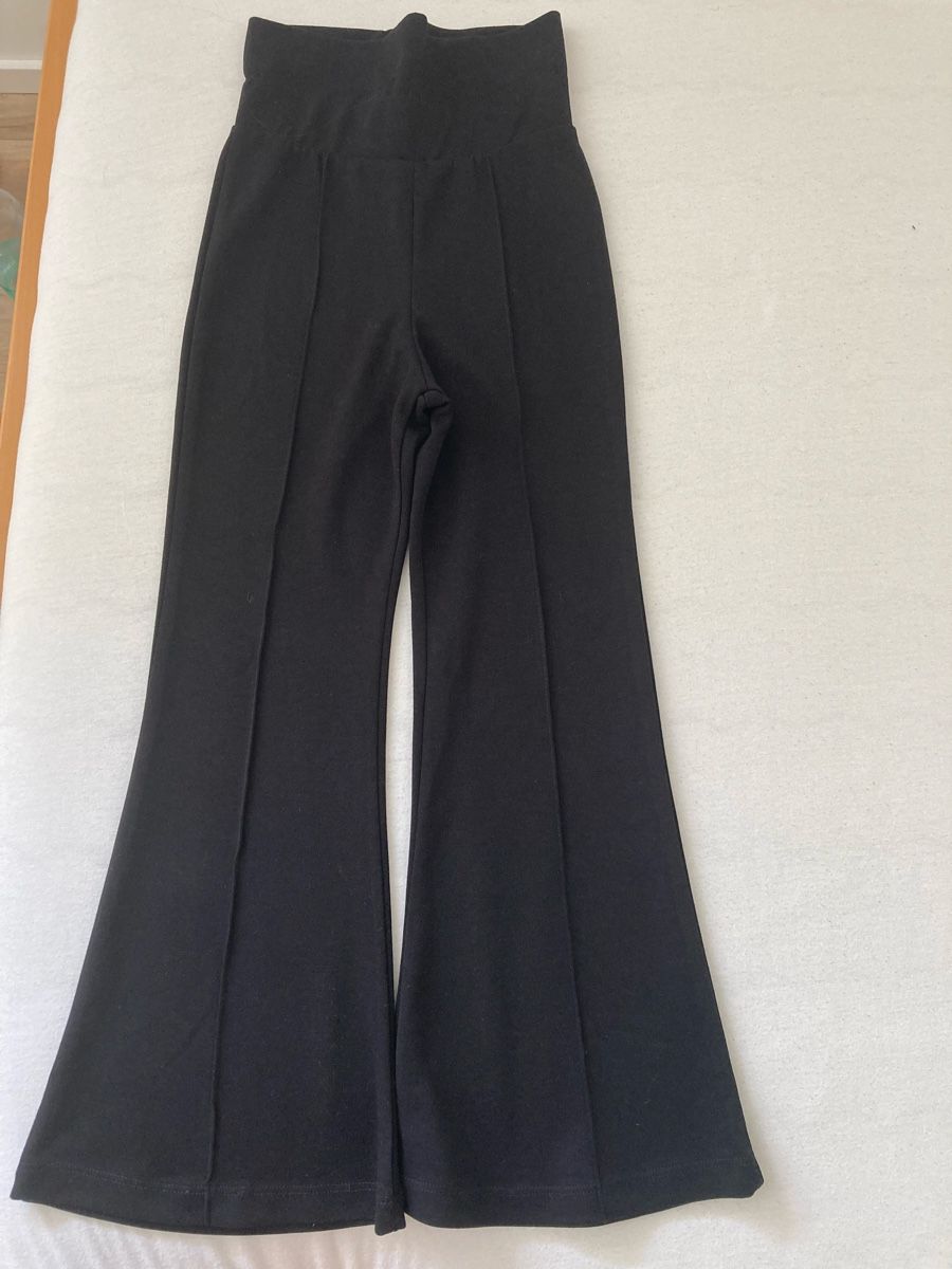 Pantaloni: Black flare pants, size 128  – Nuovo (secondo la descrizione) da Ettingen venduto da mis_68gg
