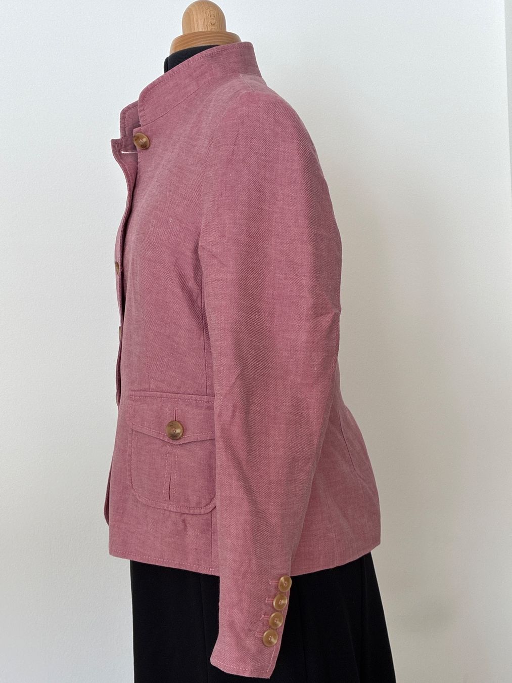 Giacche: Sommer Leinen-Blazer von Highmoor Gr 42 – Usato da Davos Platz venduto da nanigl 1