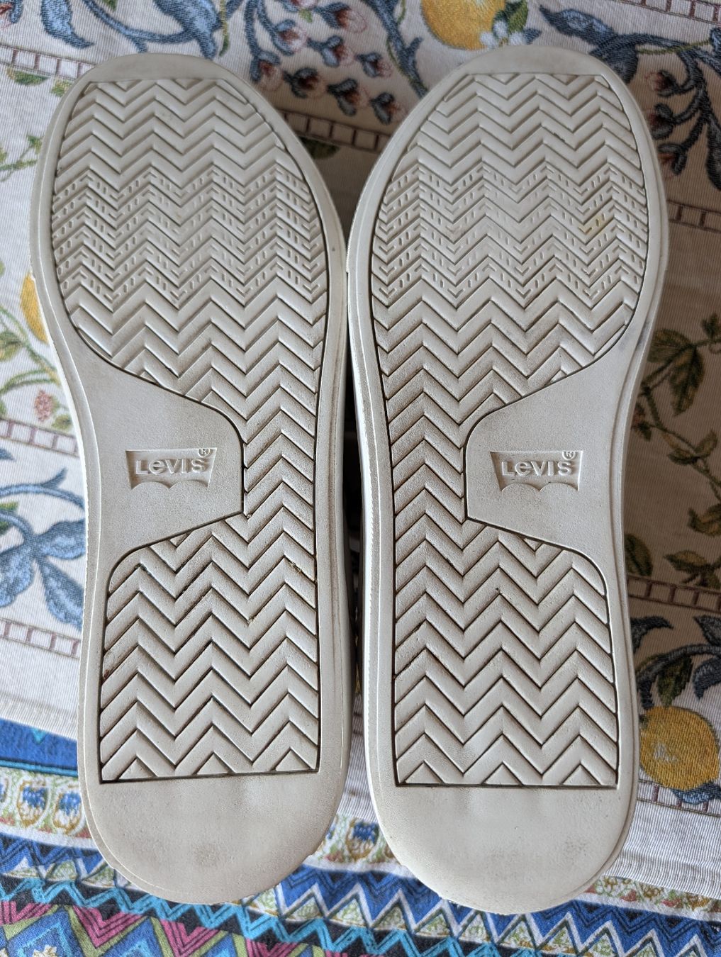 Levi's Scarpe da uomo: Levi's Sneakers White Size 44 Men, Used – Usato da Zürich venduto da jor_68rp 5