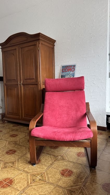 poltrona in rosso / Sessel in rot  1