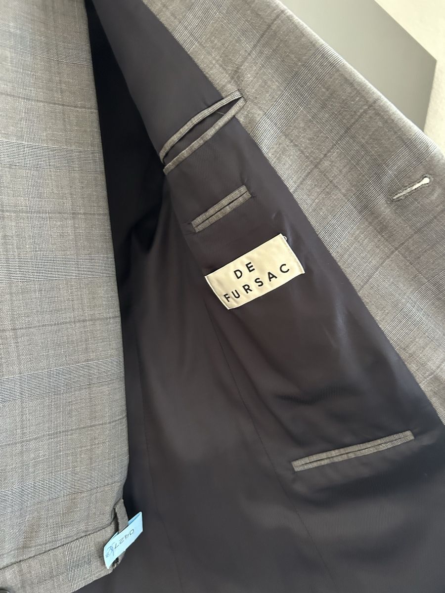 Completi: De Fursac Suit – Usato da St. Gallen venduto da meh_2tdn 1