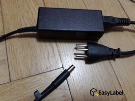 HP Netzteil 65W, 19.5V, 3.33A. Lieferung gratis