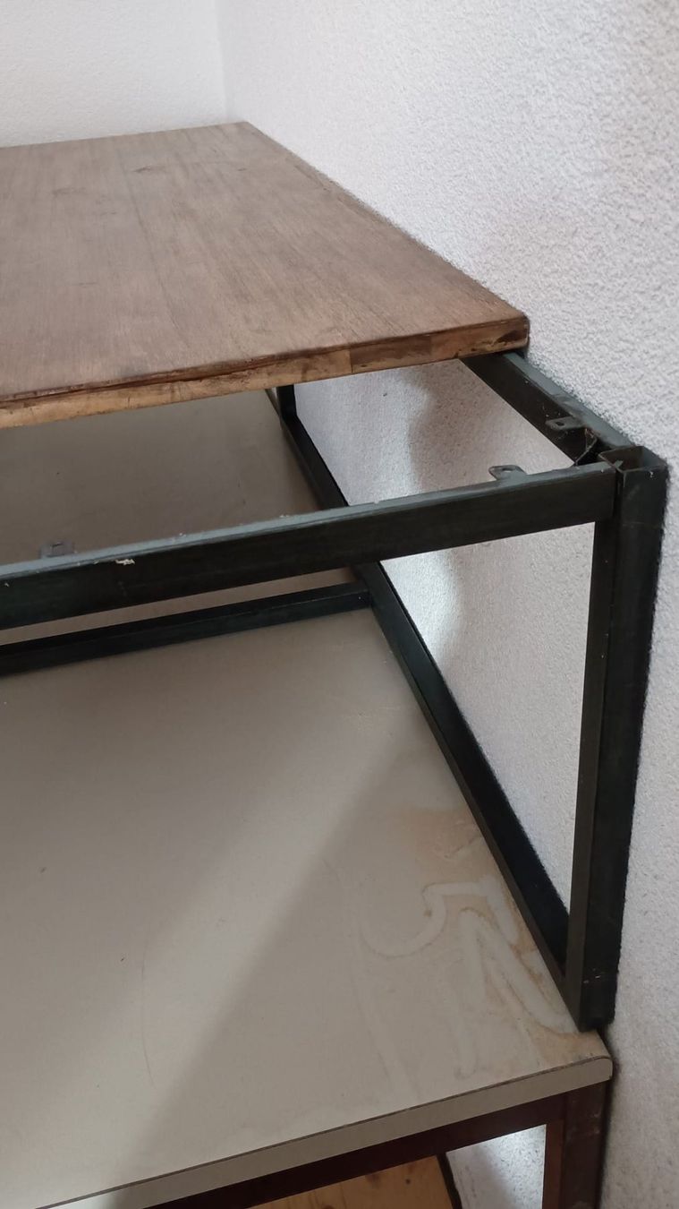 Tische: Loungetisch, Beistelltisch – Gebraucht aus Winterthur von Tenderizer3000 6