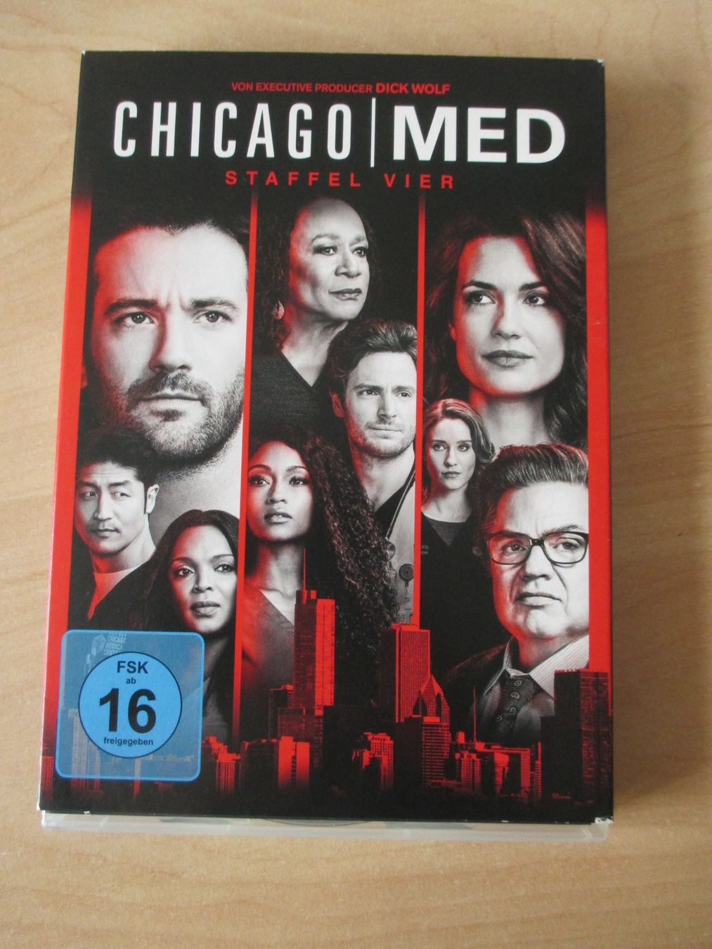 Tutti i DVDs: CHICAGO MED STAFFEL 4 DEUTSCH – Usato da Winterthur venduto da katzen07