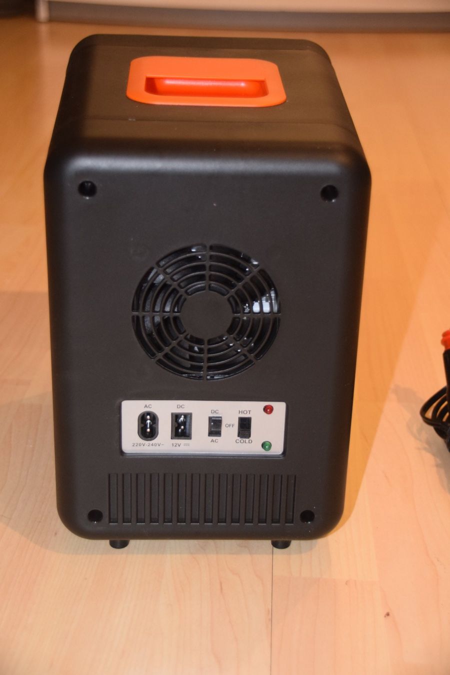 Frigoriferi: Mini Kühlschrank 4L  230V und 12V Auto – Usato da Rüti ZH venduto da Mei996 2