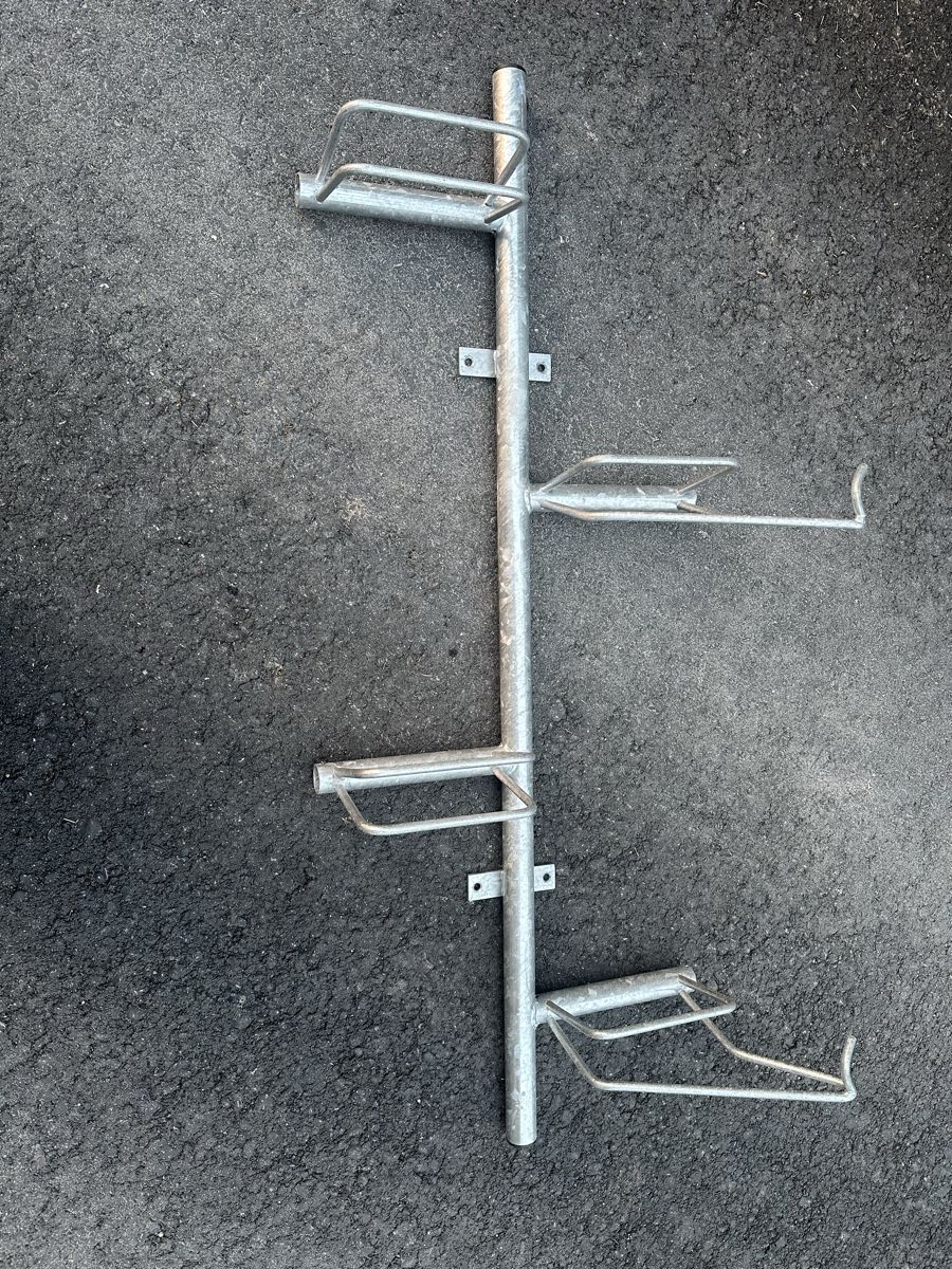 Cavalletti per biciclette: Fahrradständer, Veloständer – Usato da Uster venduto da bek_v2ct