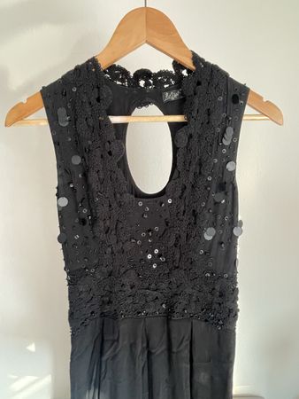 Kleid schwarz Marke Hoé Grösse XS bestickt mit Pailletten