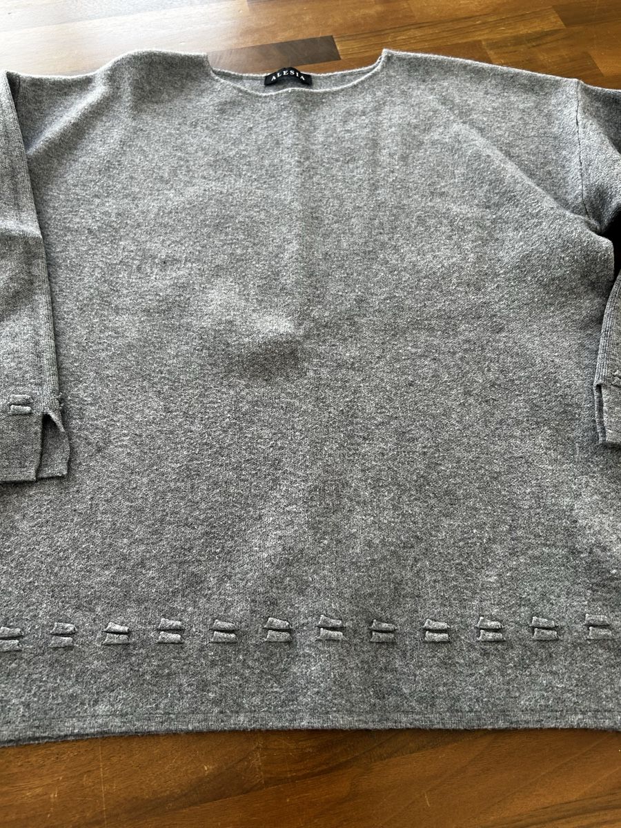 Maglioni & Felpe: ALESIA Edler Strickpullover Grau Gr. L – Usato da Balsthal venduto da LaLiLu77 3