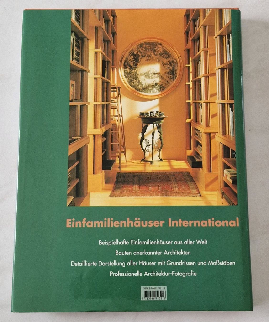 Libri: Einfamilienhäuser International – Usato da Itingen venduto da Claudia.E 1