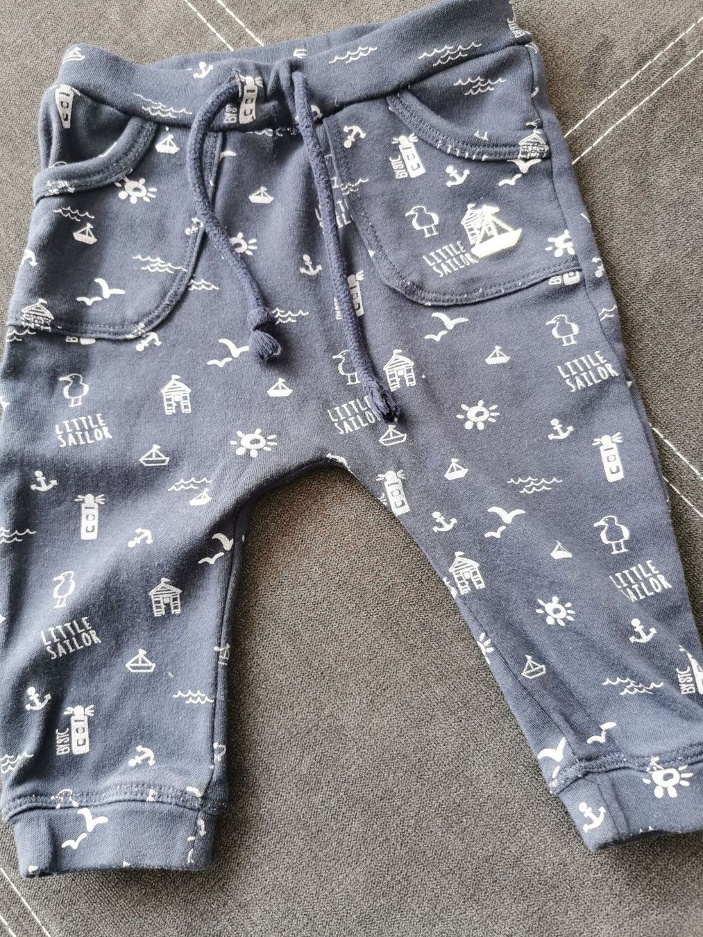 Kleiderpakete & -sets: Cooles Jungsset Gr 68 – Gebraucht aus Zollikofen von samantha308 3