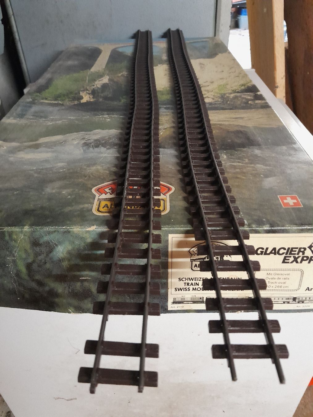 Fama Modellini di ferrovie: Fama Alpenbahn Glacier Express 0m Set – Difettoso da Heimisbach venduto da ifechso 4