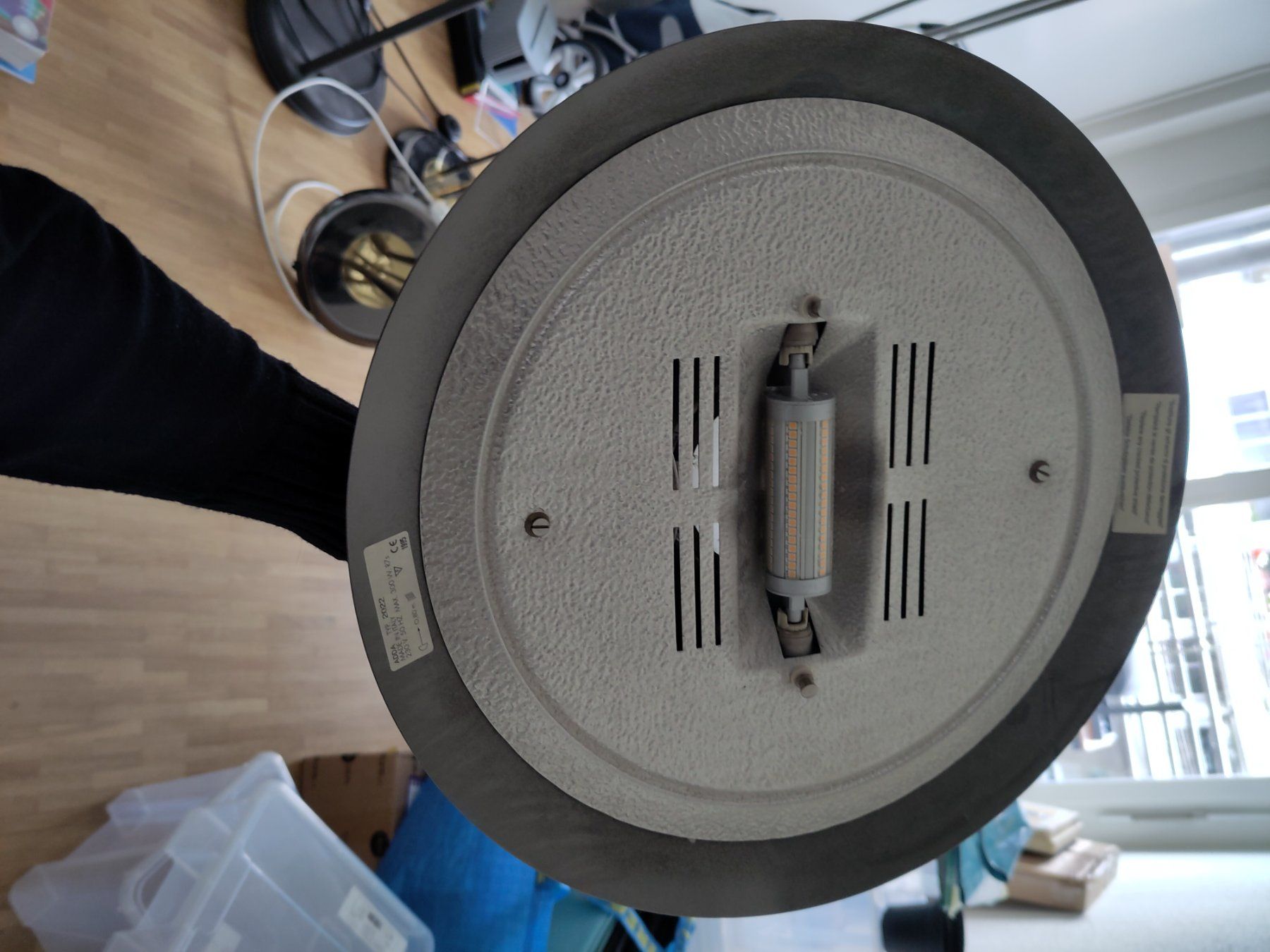 Lampade: 2 elegante Deckenfluter / Stehlampen Schwarz-Messing – Set – Usato da Zürich venduto da njerryrocky 4
