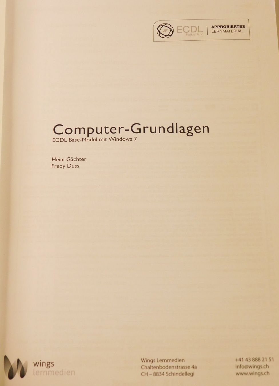Libri: Vintage Benedict BVS Computer-Schulungshandbücher 2010er – Usato da Emmenbrücke venduto da Neverlaand-22 2