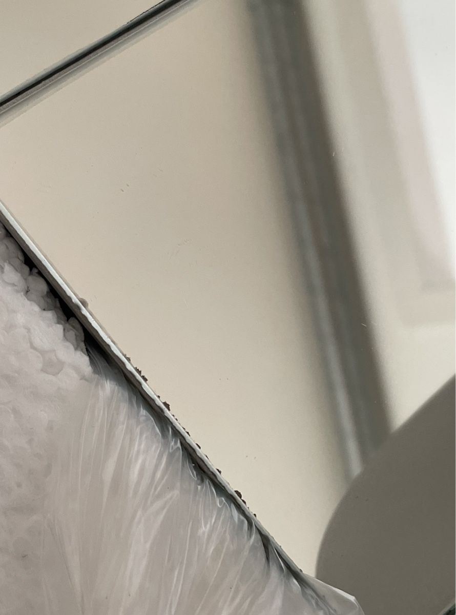 Specchi: Miroir murale Beliani avec plateau – Nuovo e nell'imballaggio originale da La Chaux-de-Fonds venduto da maya_p 3