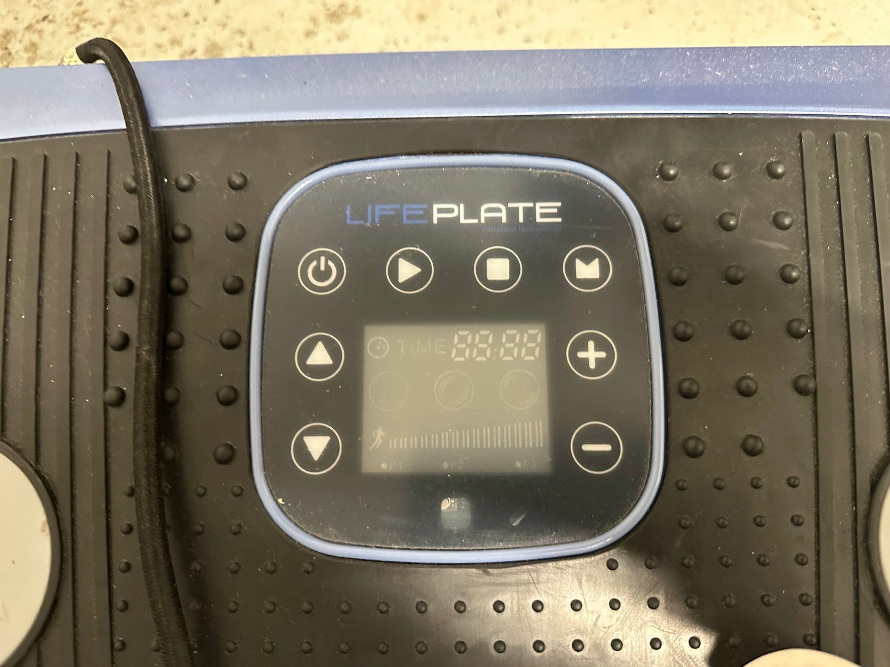 Vélos d'appartement: Maxxus LIFEPLATE 4.0 Vibrationsplatte mit Seilen – D'occasion à Zürich par Suzanita 1