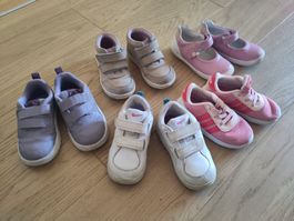 Lot de chaussures bébé fille printemps, pointure 23