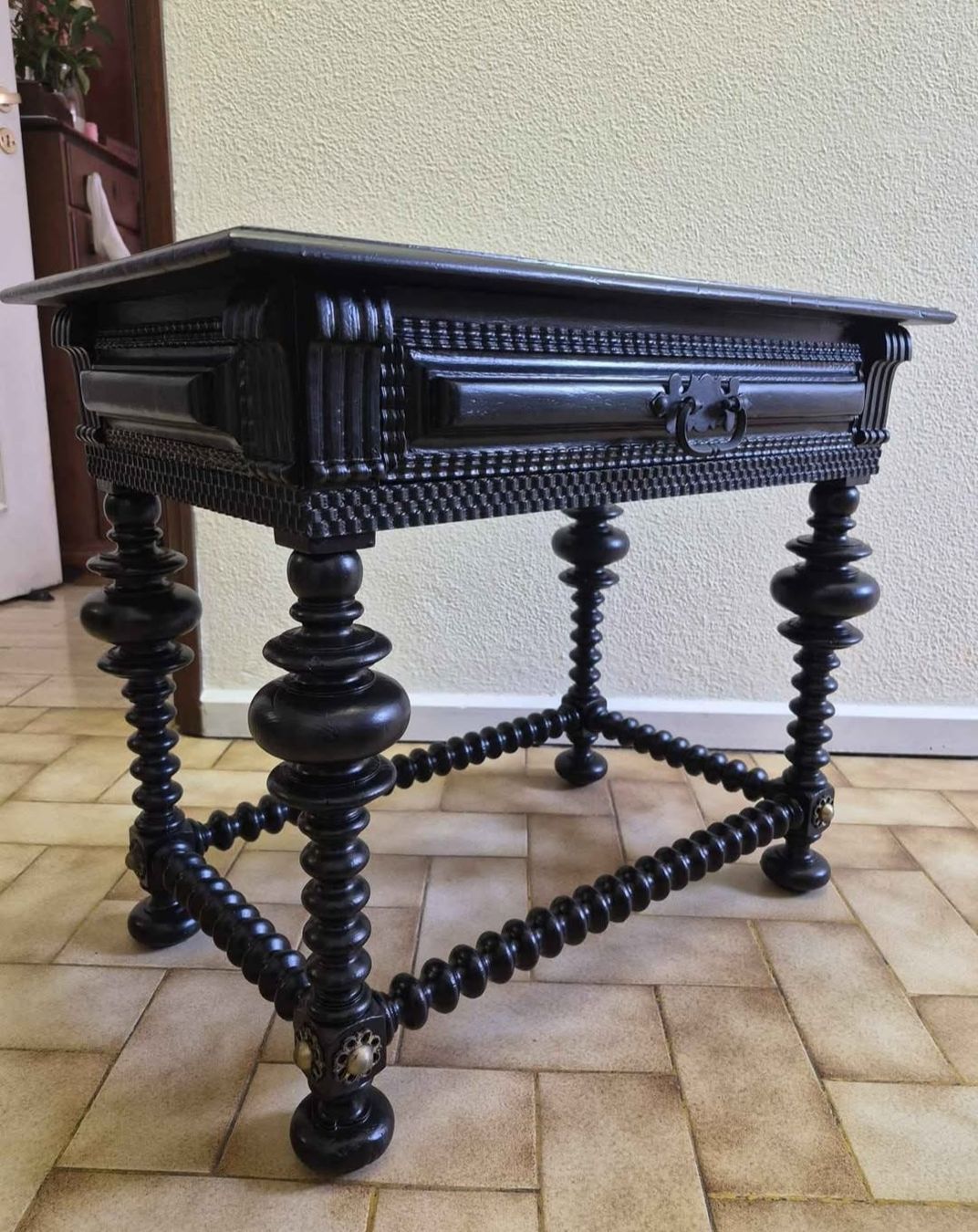 Tables de nuit: Table antique siècle XIX/ XX – D'occasion à La Chaux-de-Fonds par Ric_m628 3