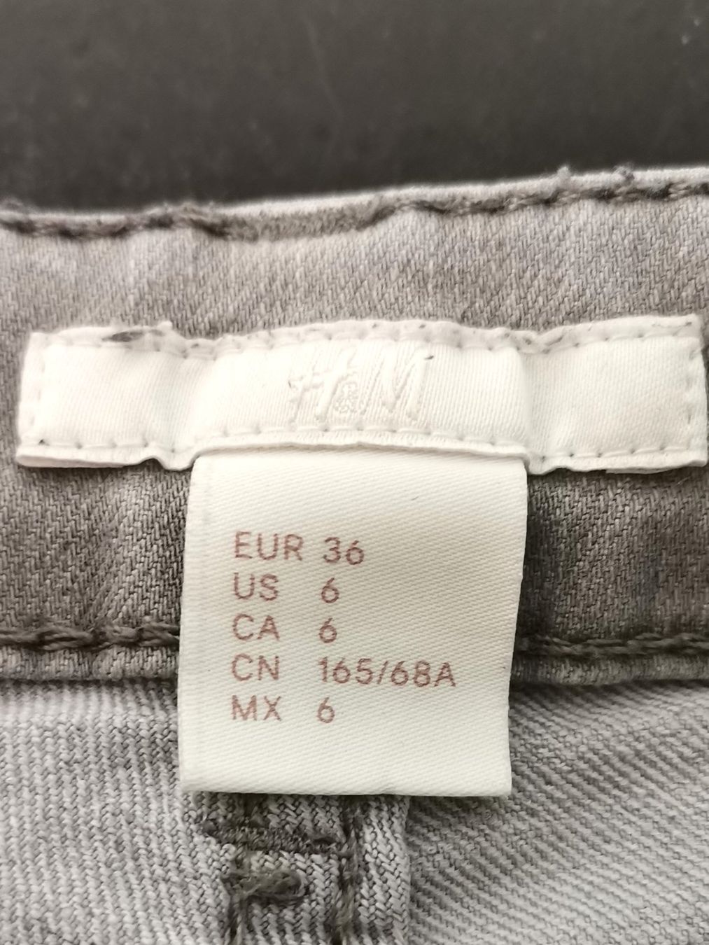 H&M Jeans: H&M Jeans – Usato da Schaffhausen venduto da Restwert_SH 4