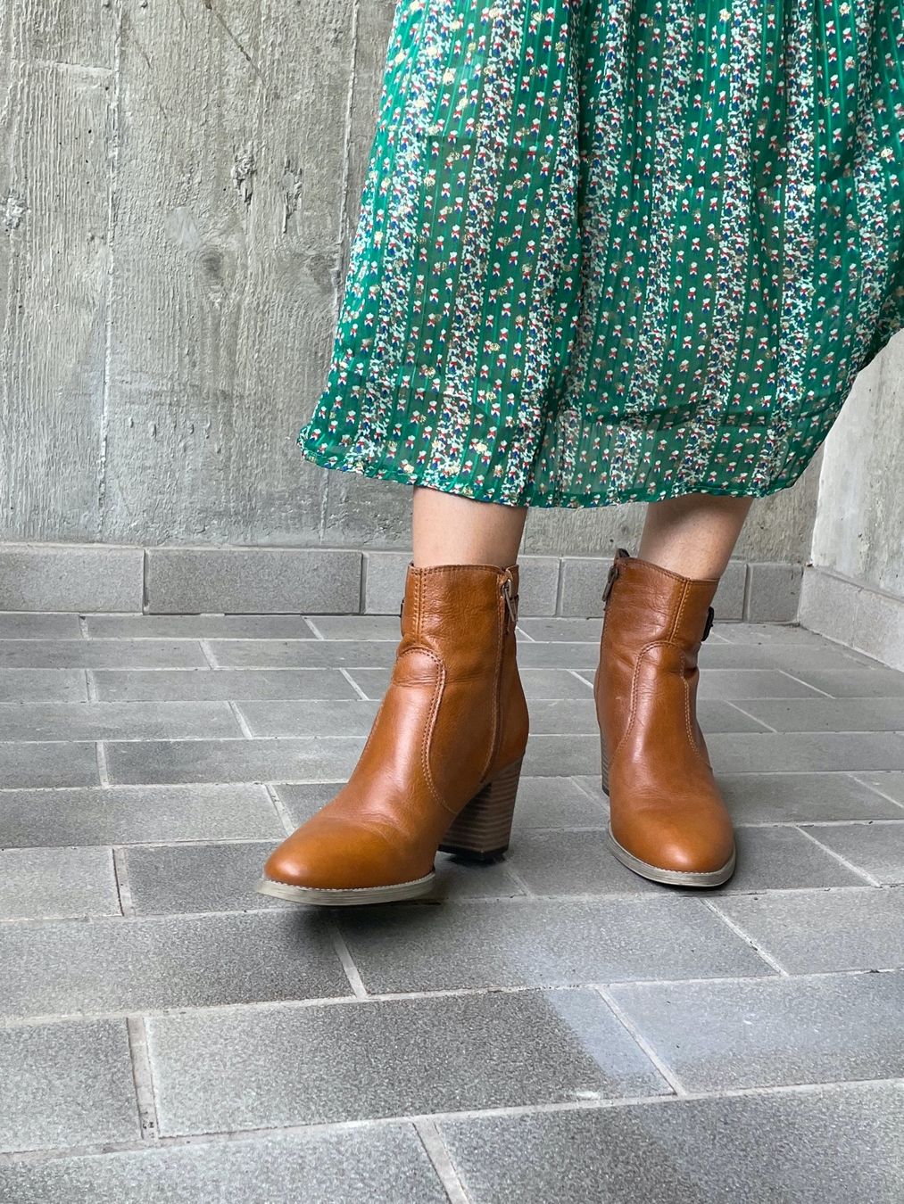 Scarpe da donna: Bottines en cuir – Usato da Martigny venduto da Lea_lucci 1