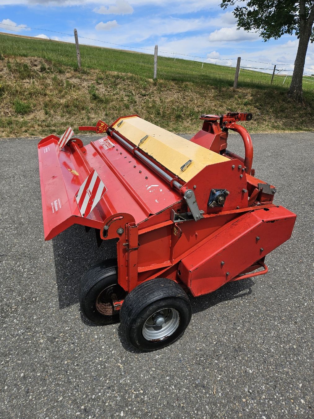 Tutte le macchine: Aufbereiter Kurmann 618 Twin – Usato da Alterswil FR venduto da Farmer1992.