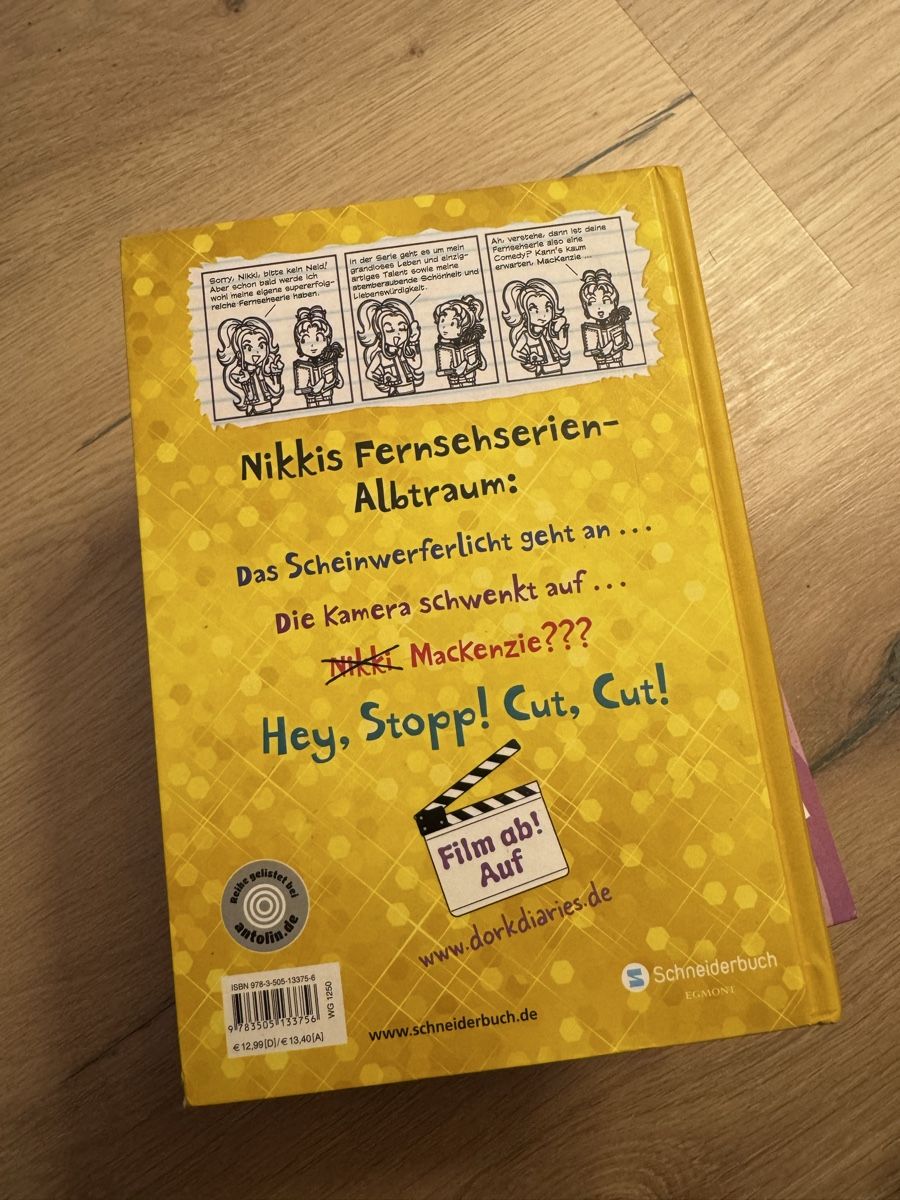 Livres: Dork Diaries Buch Comic-Roman – D'occasion à Buchs ZH par crazyhandbaggirl123 1