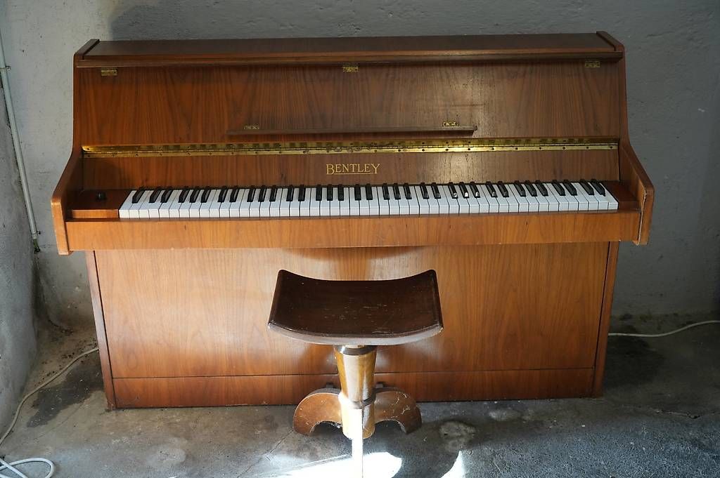 Strumenti musicali: Klavier Bentley  – Usato da Kriens venduto da a_christen 4
