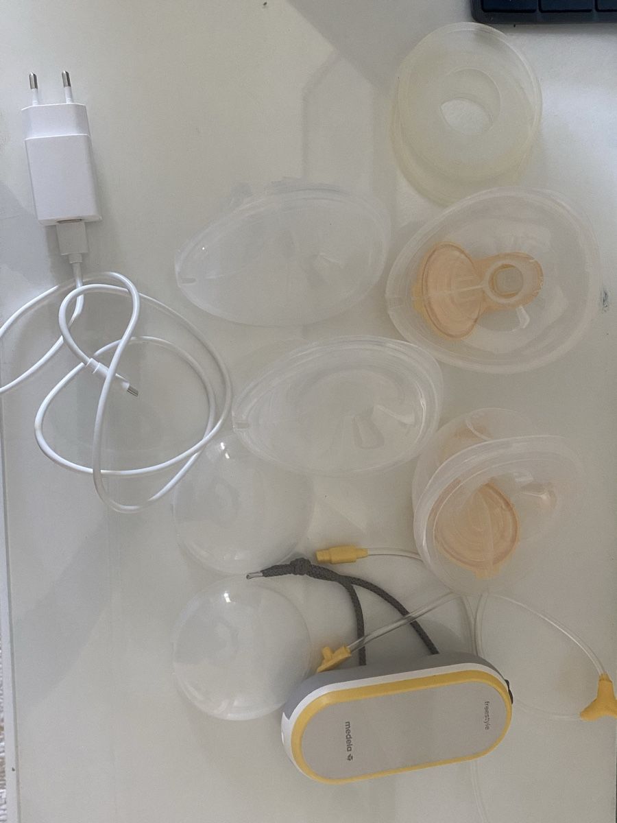 Medela Accessori per l’allattamento: Madela Milchpumpe  – Usato da Wädenswil venduto da Wecouldbeheroes8000 2