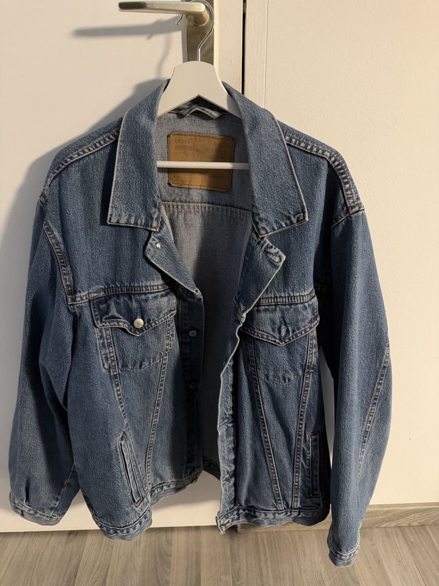 Levi's Vestes: Levi’s trucker jacket – D'occasion à Treycovagnes par GeorgeTheGreat