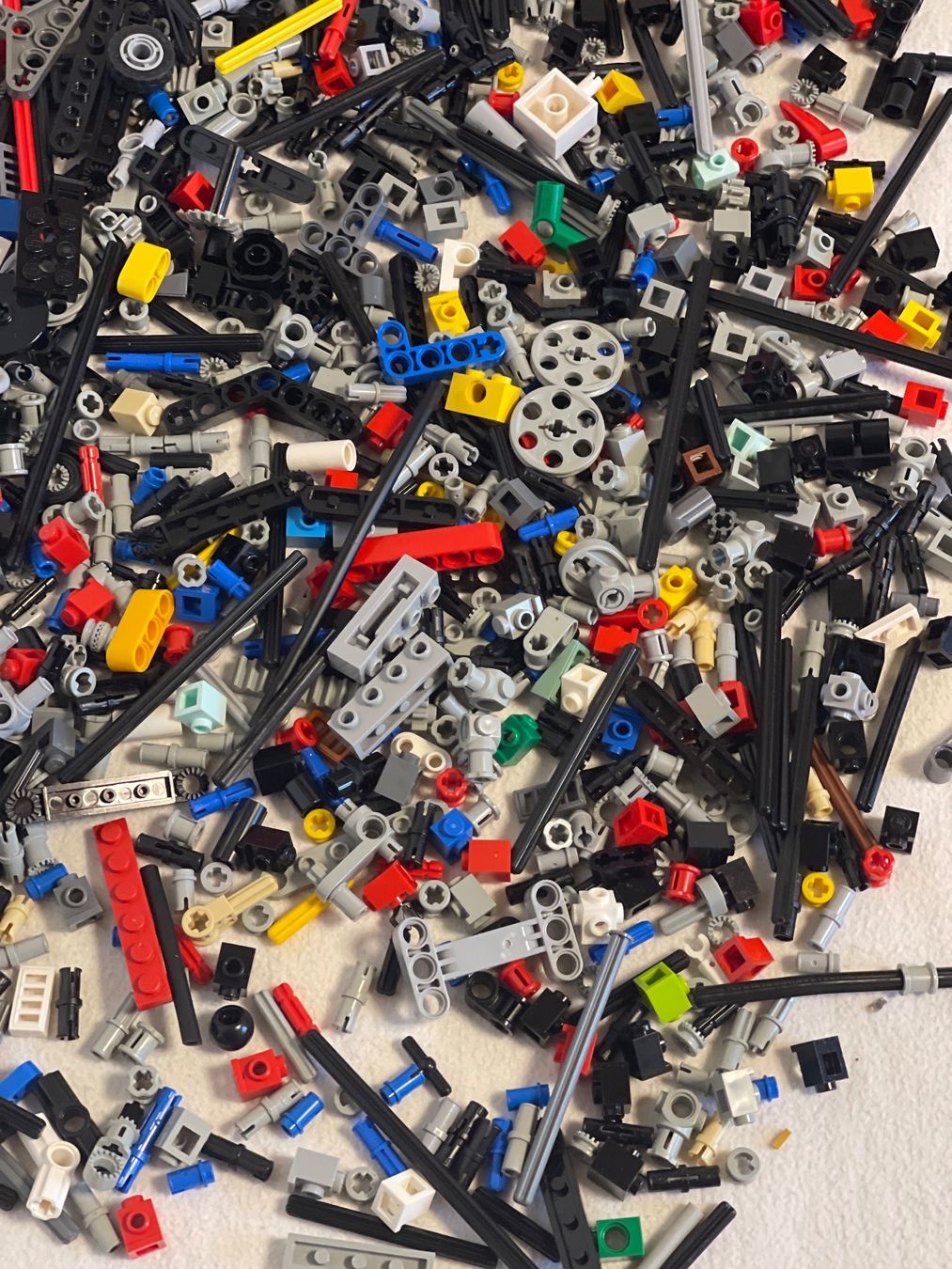 Lego Spielzeuge: Lego Viele Technik teile – Gebraucht aus Gelterkinden von cobra0110 1