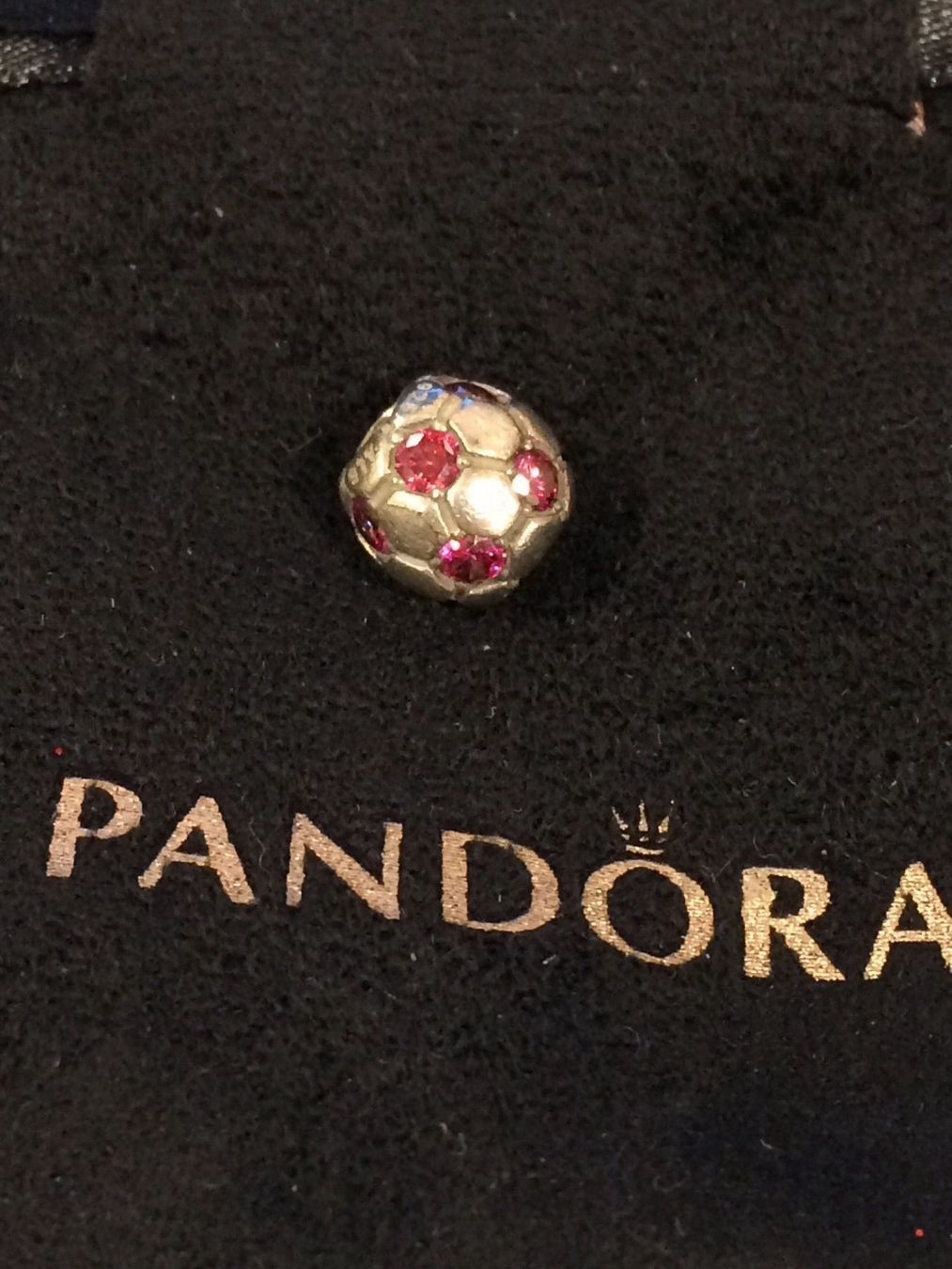 Pandora Anhänger: Pandora Charm – Gebraucht aus Adliswil von RedDelicious