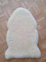 Lammfell für den Kinderwagen, Neu