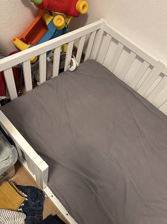 Letti: Kinderbett mit Matratze – Usato da Au SG venduto da ahmet37 3