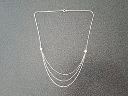 Halskette Silberfarbig mit 2 Perlen Modeschmuck