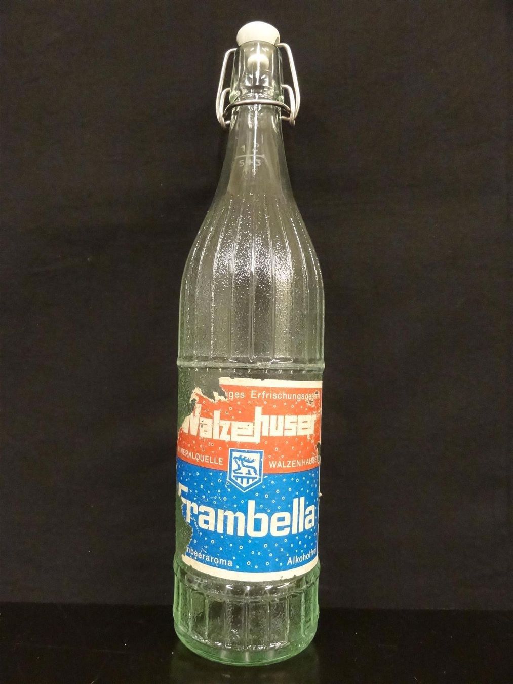 Gläser, Krüge & Flaschen: alte Flasche WALZEHUSER FRAMBELLA 1965 – Gebraucht aus Kerzers von Flaschenposten