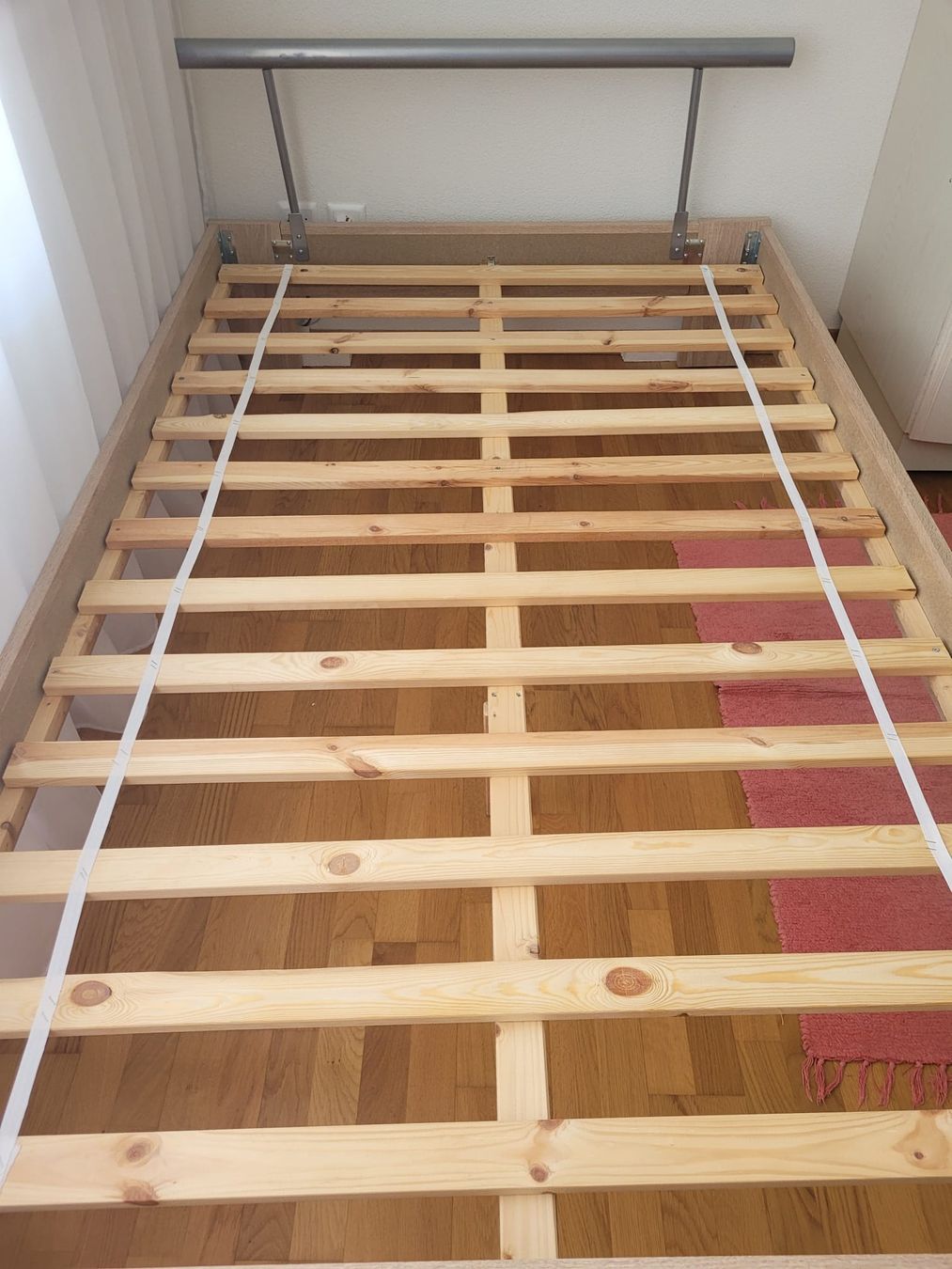 Letti: Bettgestell Holz Lattenrost 120x200cm – Usato da Kägiswil venduto da vagre88