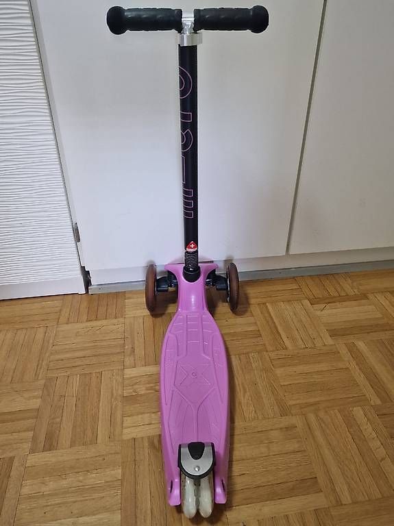 Micro Kickboard: Micro Maxi Classic in Rosa mit neuen Hinterrädern – Usato da Kriens venduto da MERLComp. 3
