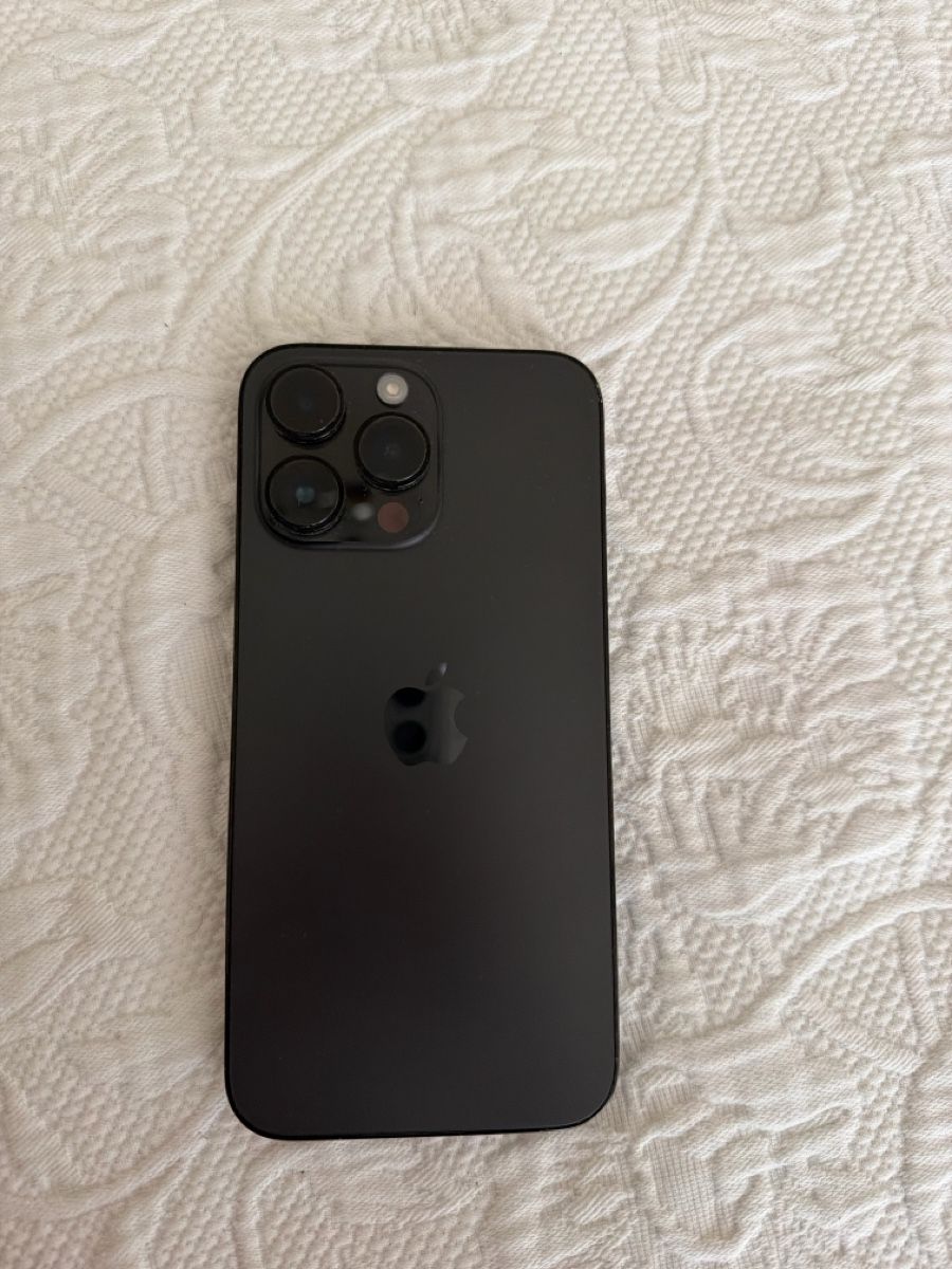 Apple Portables: iPhone 14 Pro max schwarz – D'occasion à Frenkendorf par bar_625r