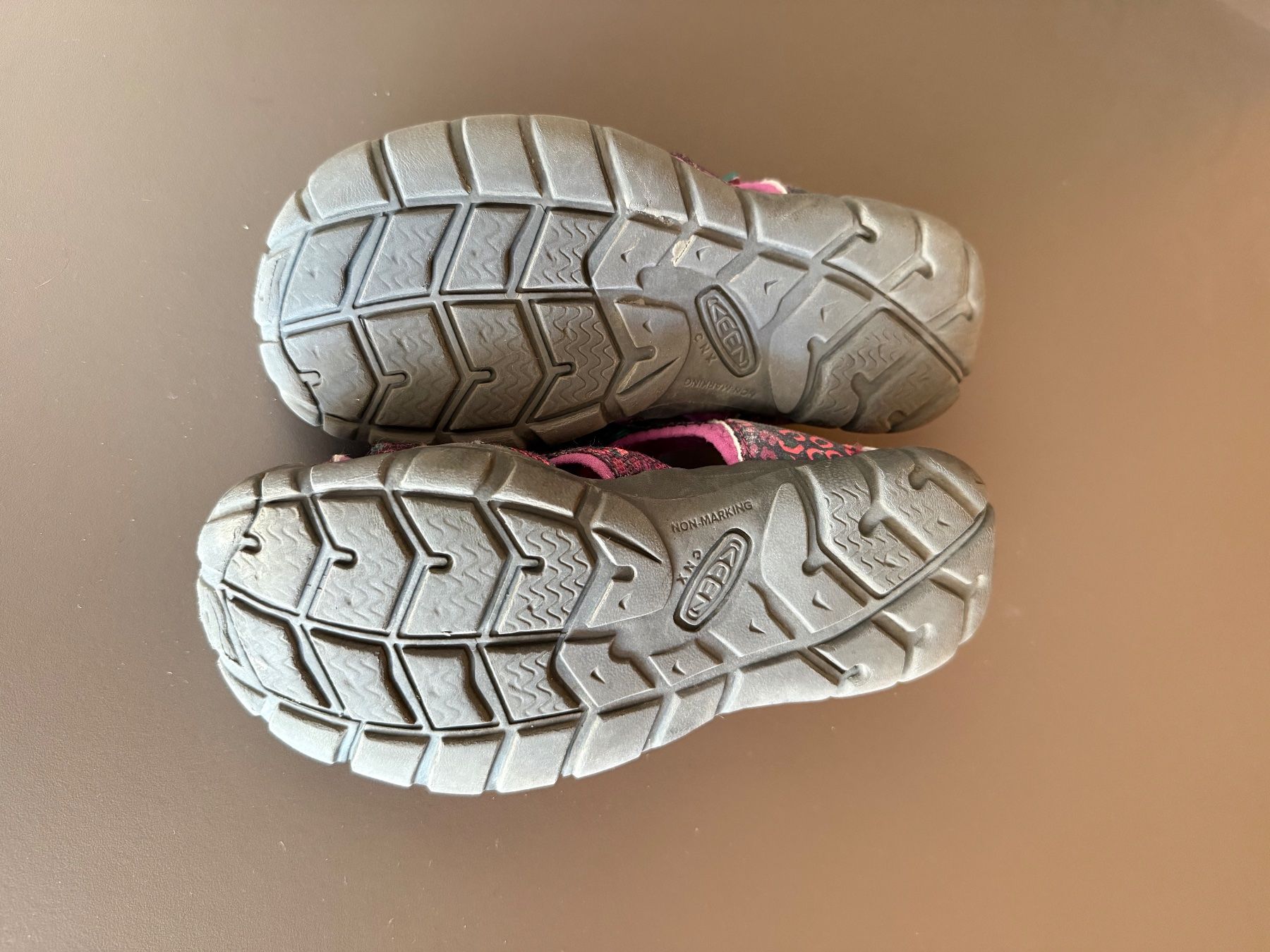 Chaussures filles: Keen Sandale 31 – D'occasion à Egg-Flawil par Klibis 2