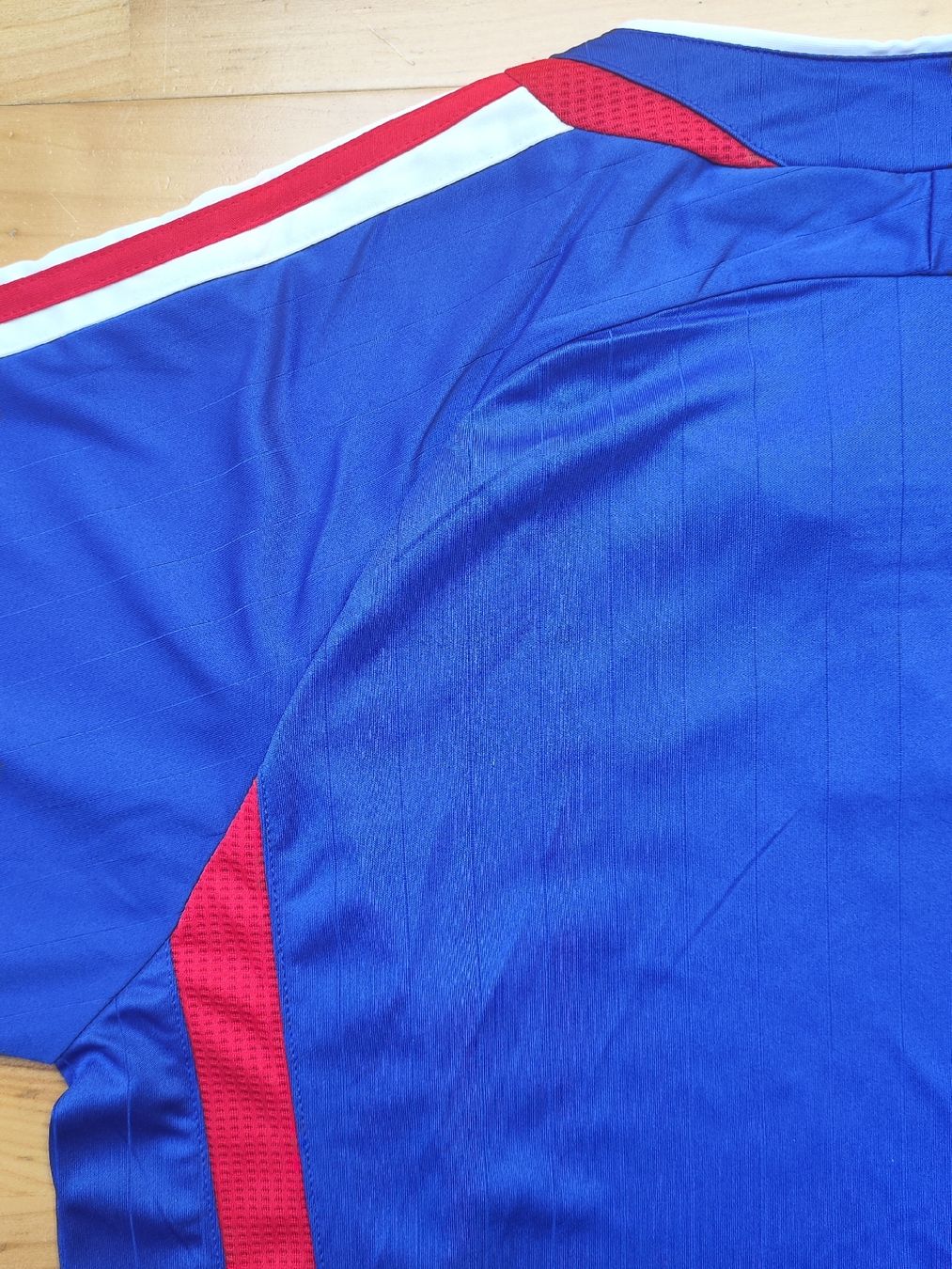 Adidas Canottiere & Pantaloni: Retro Frankreich Heimtrikot 2005/06 – Nuovo (secondo la descrizione) da Breitenbach venduto da Lqris 5
