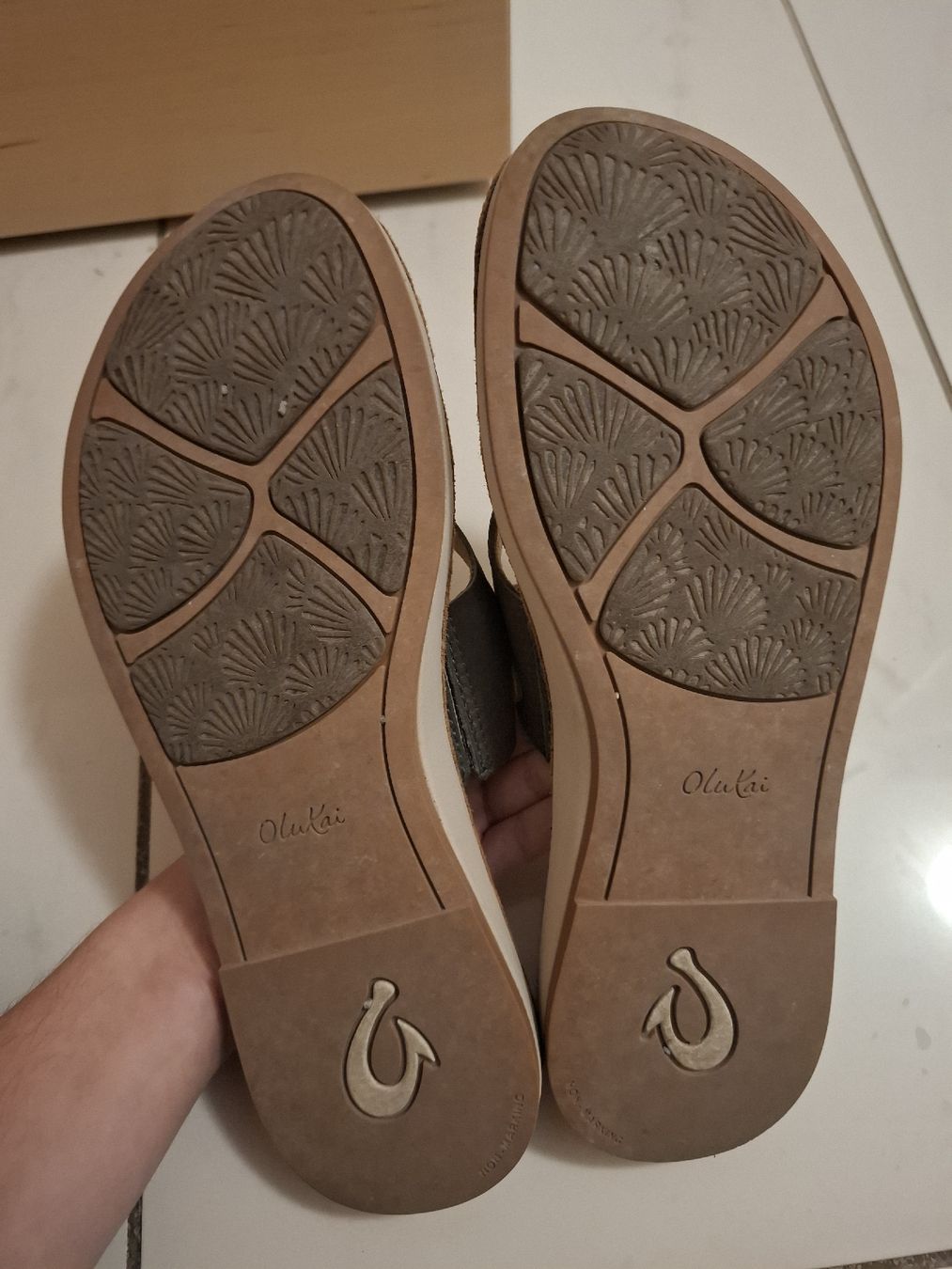 Scarpe da donna: Ledersandalen von Olukai – Usato da Wetzikon ZH venduto da jesszs 4