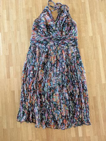 NAF NAF Summer Dress, Floral, Size 34 - Perfect for sun!