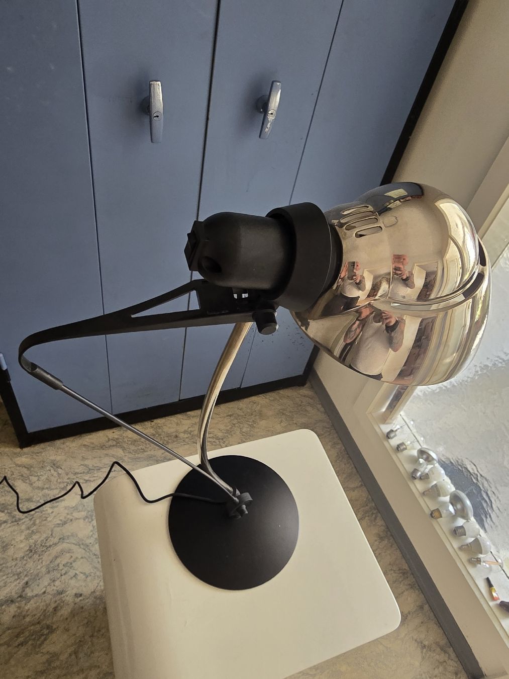 Lampade: Tischlampe Modell Sini 1 – Usato da Biel/Bienne venduto da alexriveros2 1
