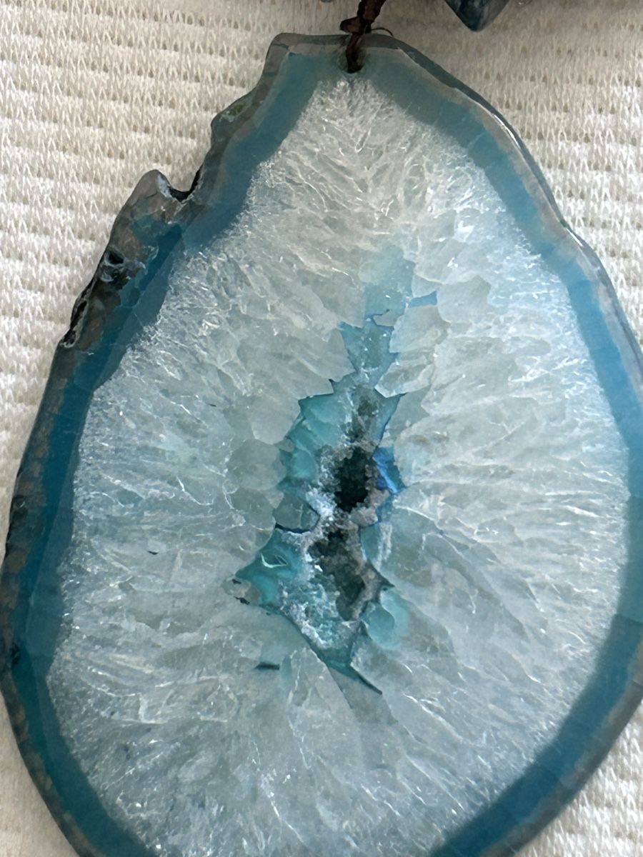 Catenine: Blue Agate Slice & Stone Necklace – Nuovo (secondo la descrizione) da Biel/Bienne venduto da zit_v5yc 2