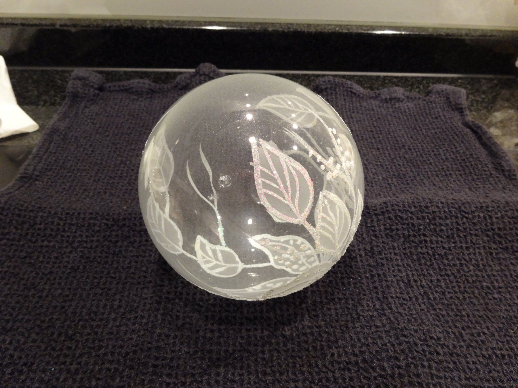 Tutte le decorazioni: Glasweihnahtkugel mit Blumenmotiv – Usato da Neerach venduto da jenny062 1
