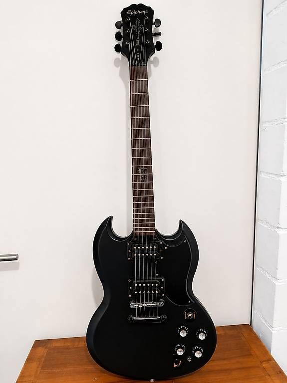 Instruments de musique: Epiphone G400 SG Gothic - Satin Black E Gitarre – D'occasion à Dietikon par Vent-Gary- 2