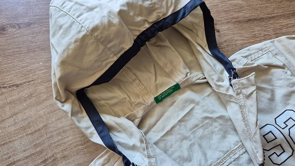 Benetton Giacche & Cappotti: Leichte Jacke Gr.74 Benetton – Usato da Adelboden venduto da afkcamper 1