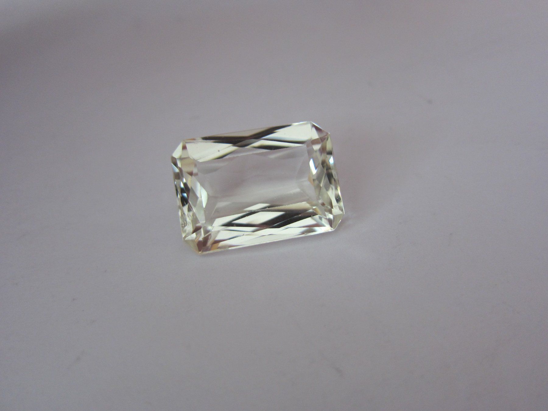 Pietre preziose: Beryll 34.62 ct  - Sale – Nuovo e nell'imballaggio originale da Zürich venduto da Coloursofceylon 4