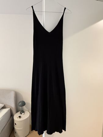 H&M Kleid schwarz Grösse S. Guter Zustand
