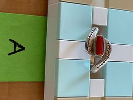 Ring mit Stein / Gr 56